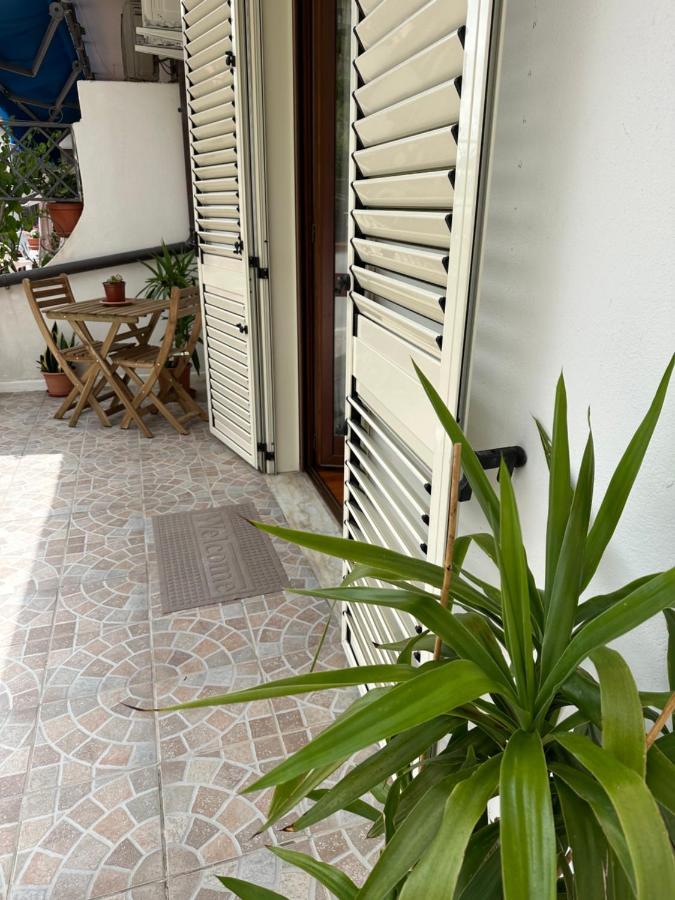 B&B By Family L&G Vibo Valentia Marina Exteriör bild